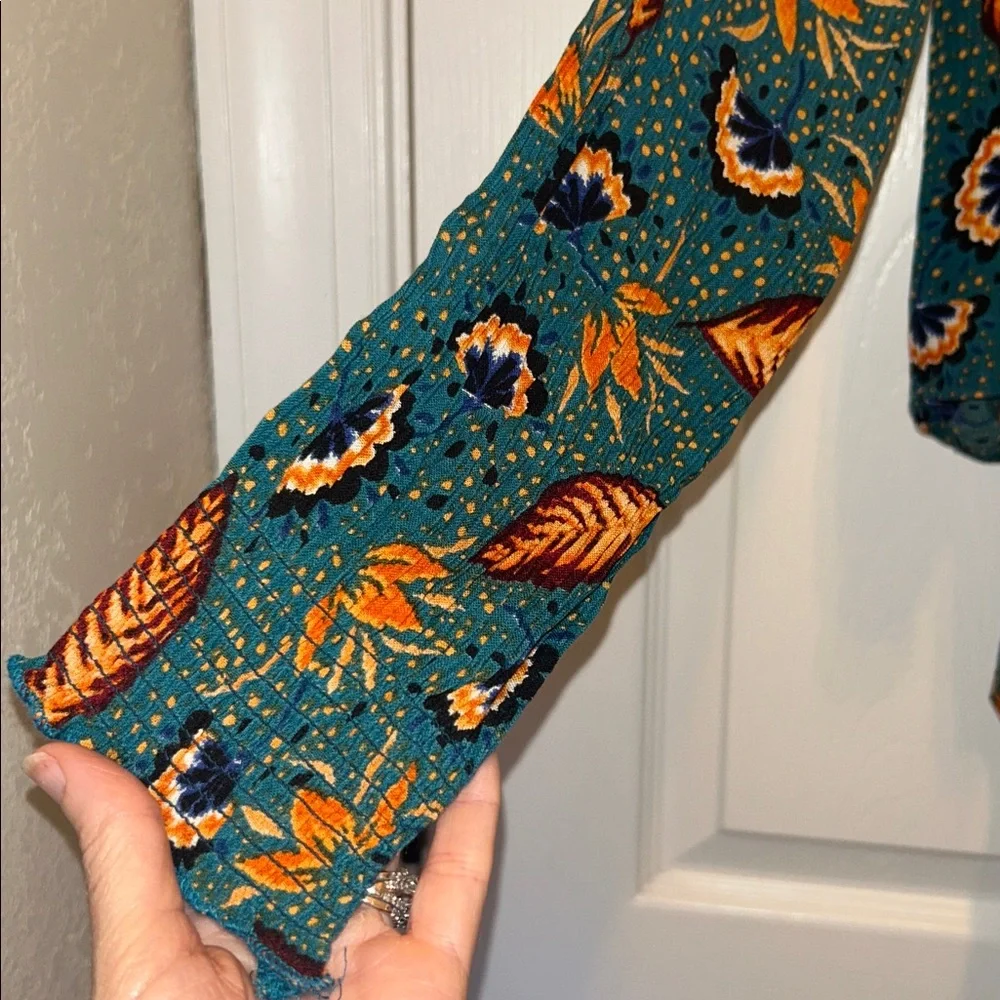 Patrons of Peace Teal and Orange Front Tie Blouse - Picture 2 of 11